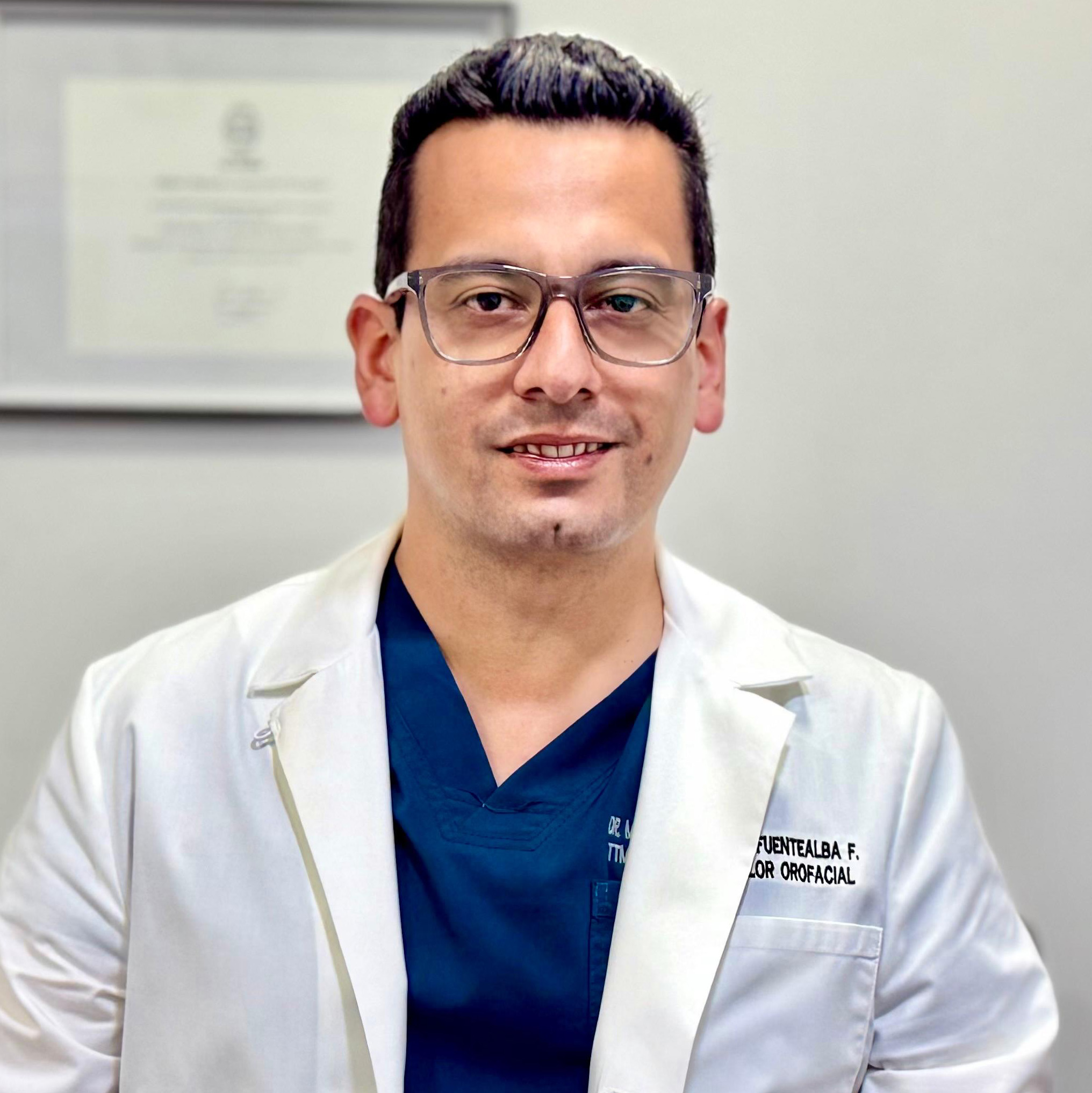 Dr. Miguel Fuentealba