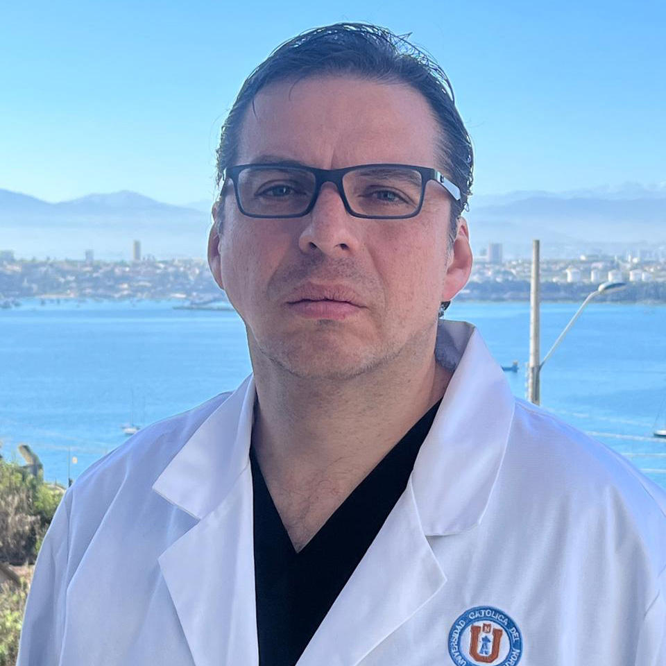 Dr. Paulo Aravena